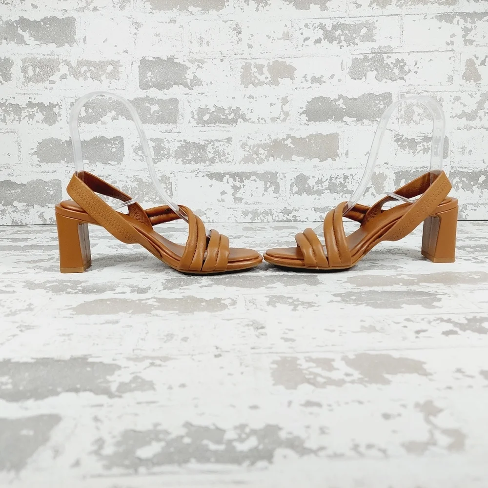 NEW Caslon Lennyn Leah Sandals Leather Black Slingback Heels X256